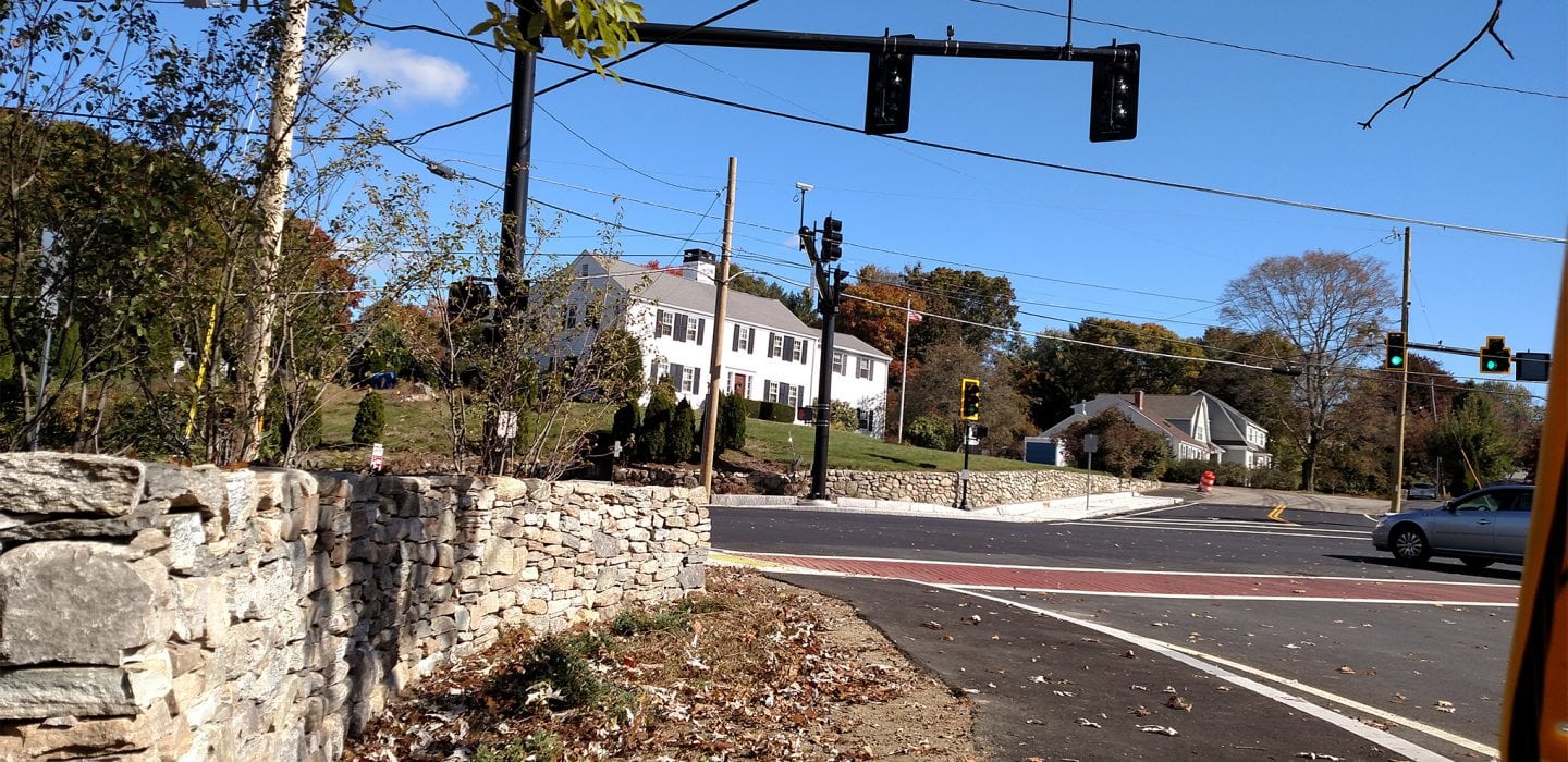 natick kansas street traffic light