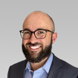 Headshot of Benjamin Boynton.