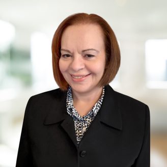 Georgia Tentas Headshot