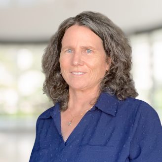 Susan Benoit Headshot